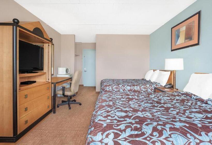 غرفه قياسيه سريرين مزدوجين, Belmont Inn