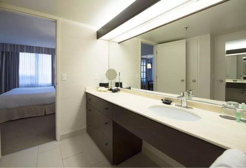 Executive-sviitti, Cambridge Suites Toronto