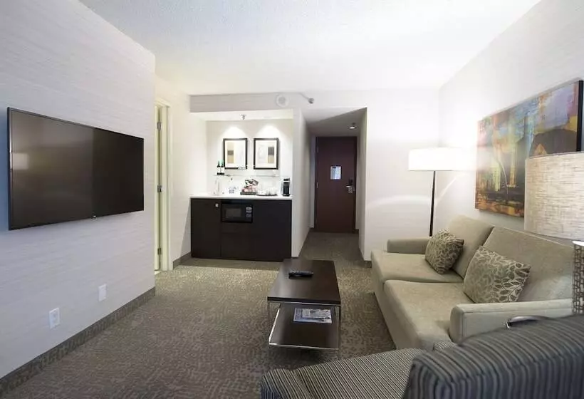 Executive-sviitti, Cambridge Suites Toronto