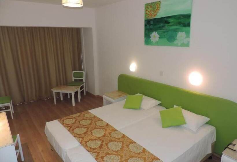 스탠다드 룸 바다 전망, Corfu