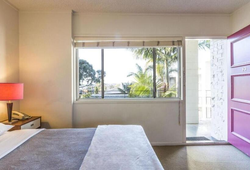 スイート, Mt Albert Motor Lodge