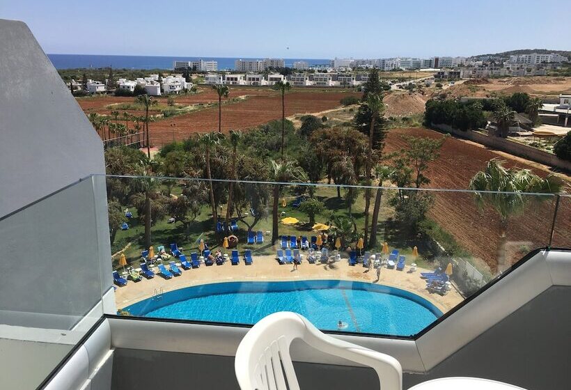 Номер Стандарт Боковой Вид на Море, Papouis Protaras