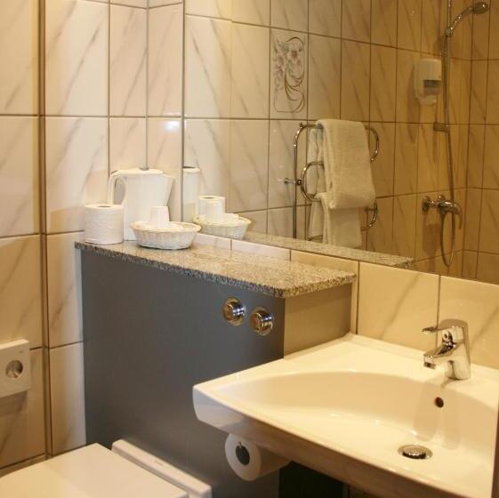 غرفة قياسية, Taastrup Park