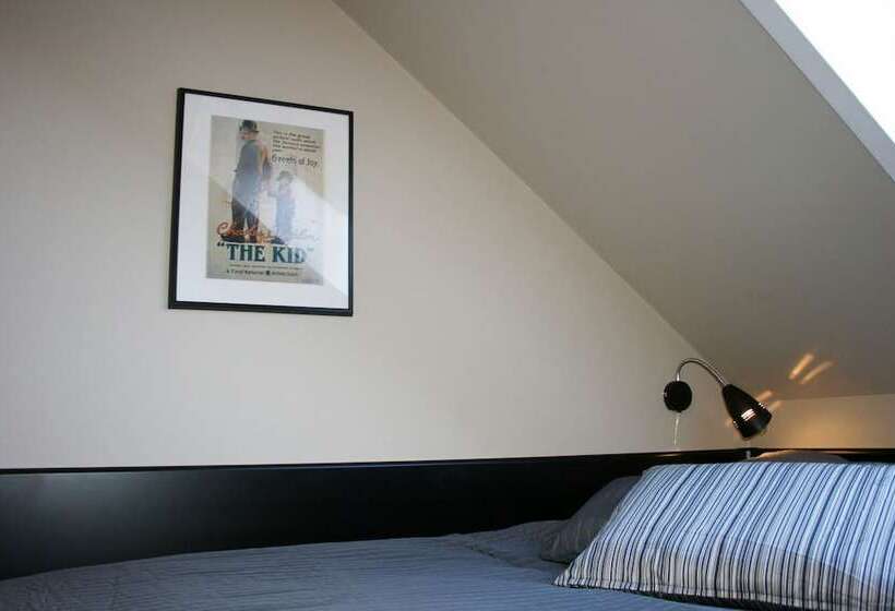 غرفة قياسية فردية, Taastrup Park