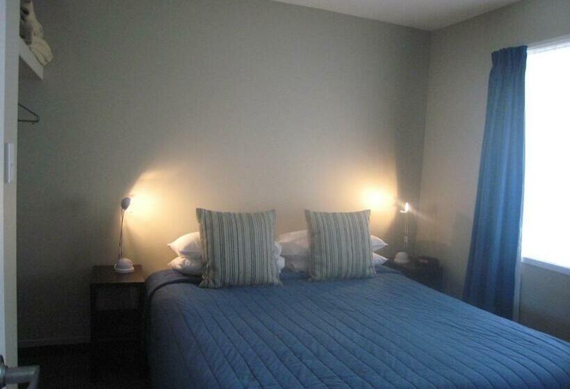 דירת שני חדרים, Buller Court On Palmerston