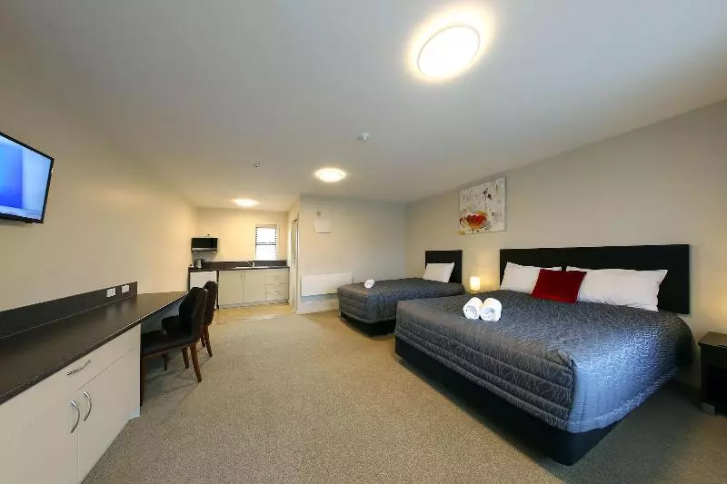 استودیوی پریمیوم, Heritage Court Lodge Oamaru
