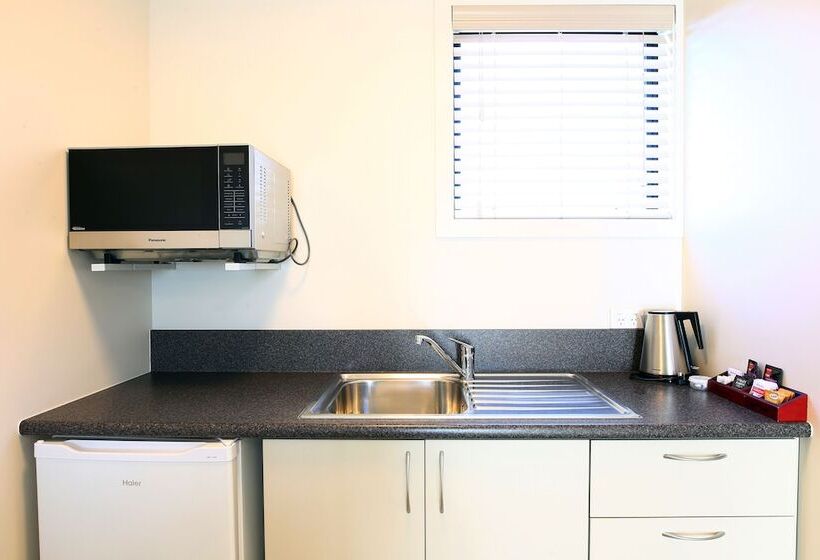 סטודיו פרמיום, Heritage Court Lodge Oamaru