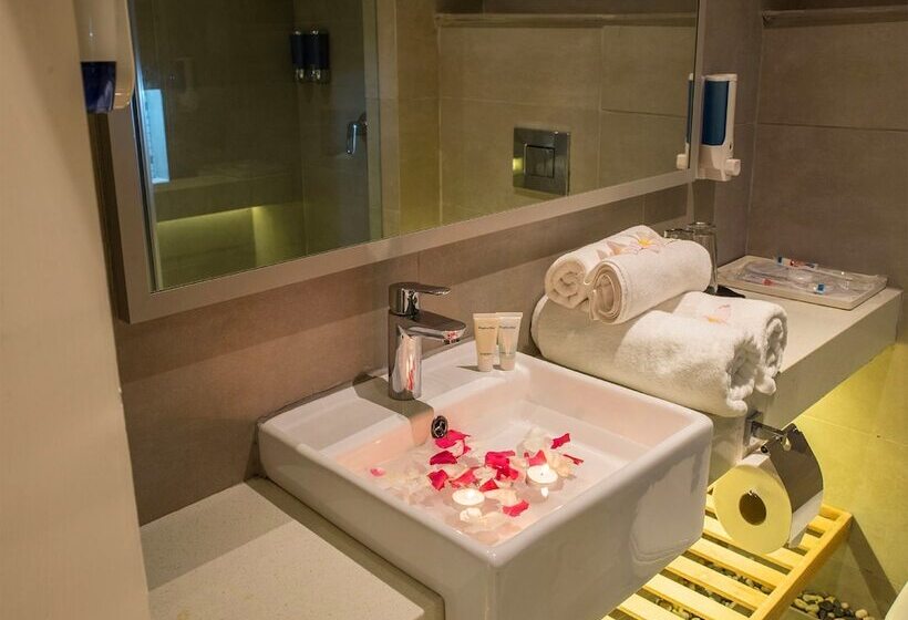 Cameră Deluxe Pat King Size, Pereybere Hotel & Spa