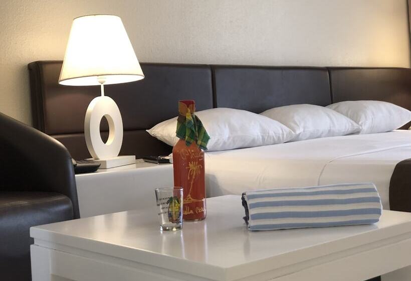 استودیوی استاندارد, Canella Beach