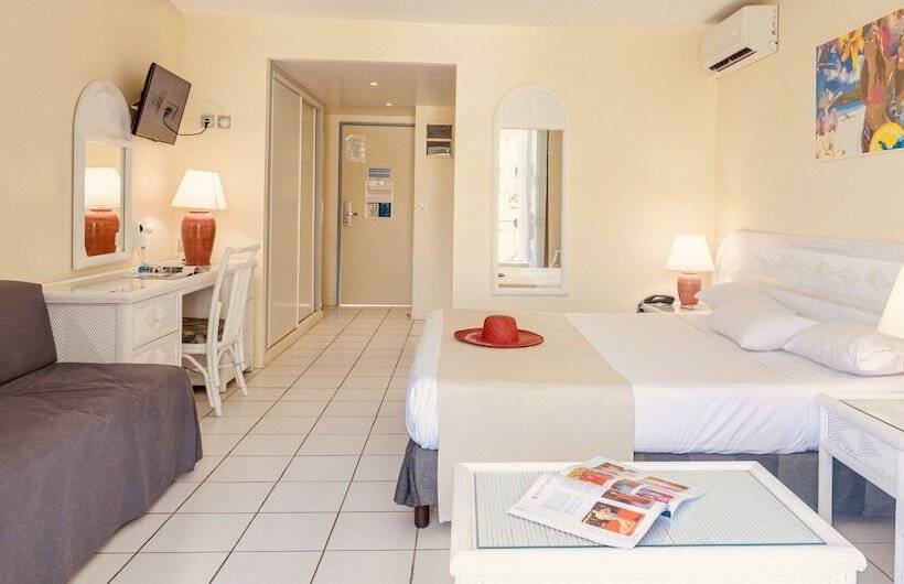 استودیوی استاندارد, Canella Beach