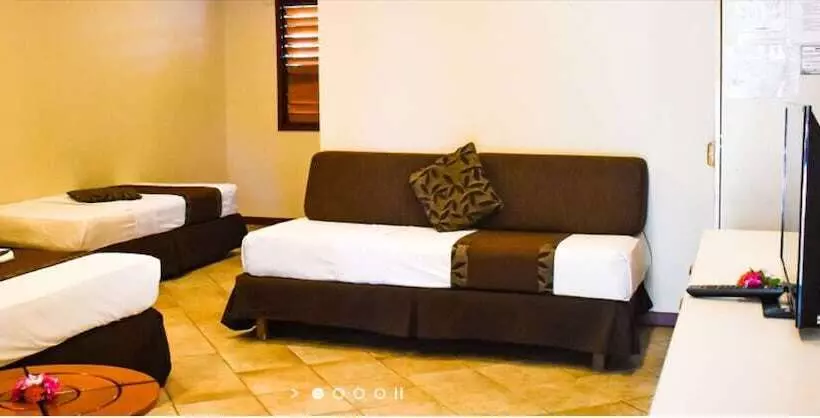 Quarto Familiar, Grand Eastern