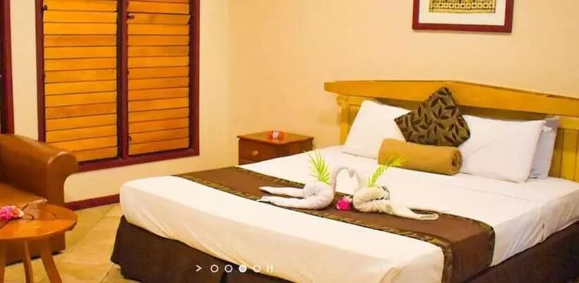 Quarto Familiar, Grand Eastern