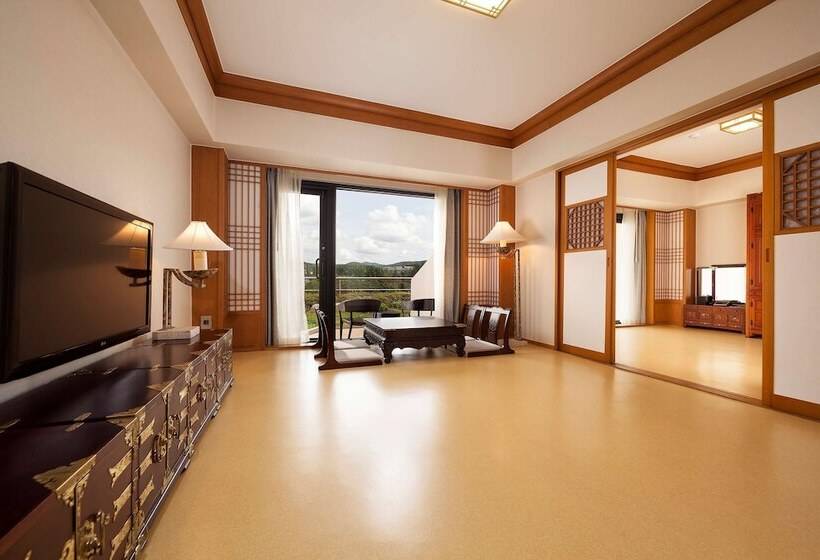 Люкс Премиум, Hilton Gyeongju