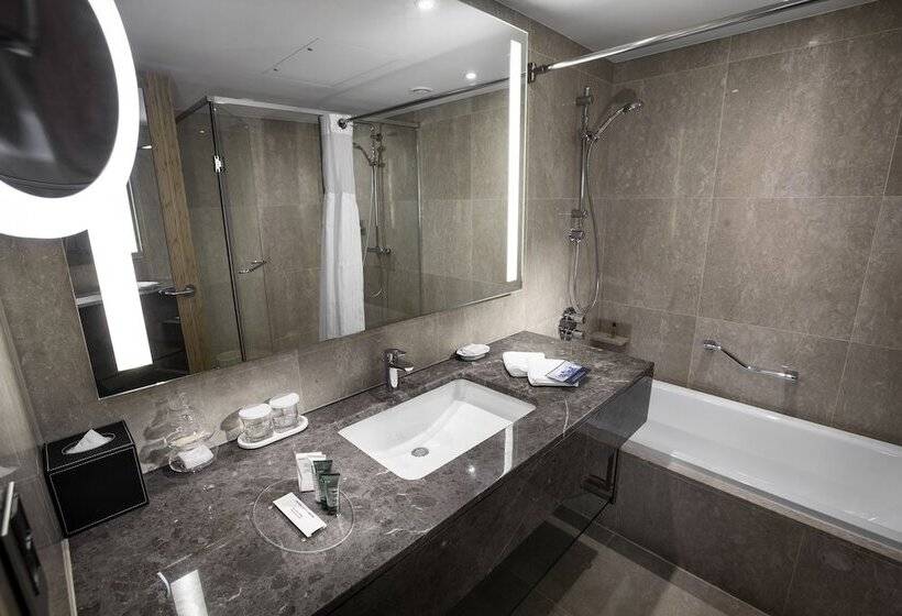 סוויטת פרמיום, Hilton Gyeongju