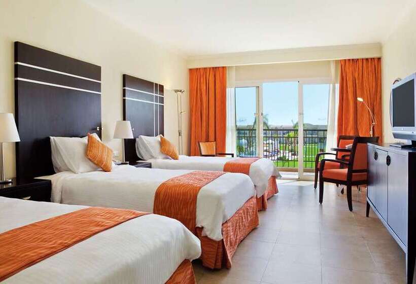 חדר דלוקס לשלושה, Hilton Gyeongju