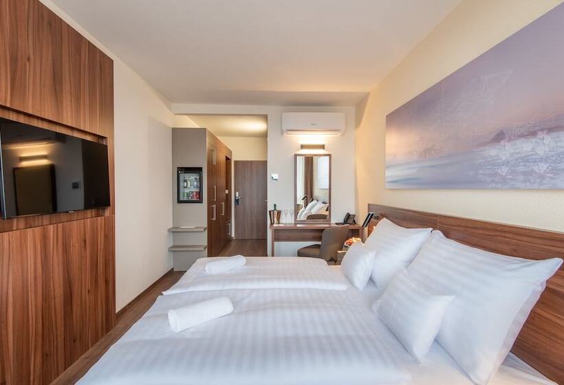 Номер Стандарт, Hunguest Hotel Panoráma