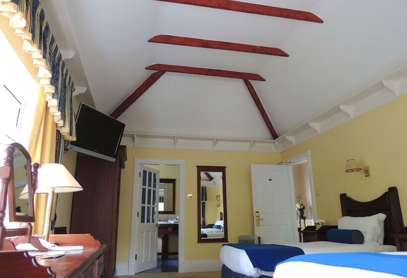 חדר סופריור, Killeen House