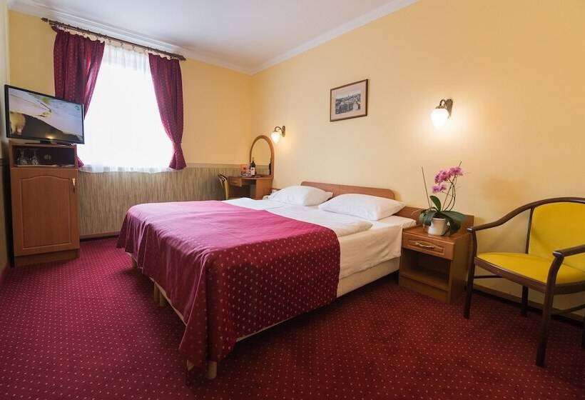 غرفة كلاسيكية, Korona Wellness, Rendezvény és Borszálloda