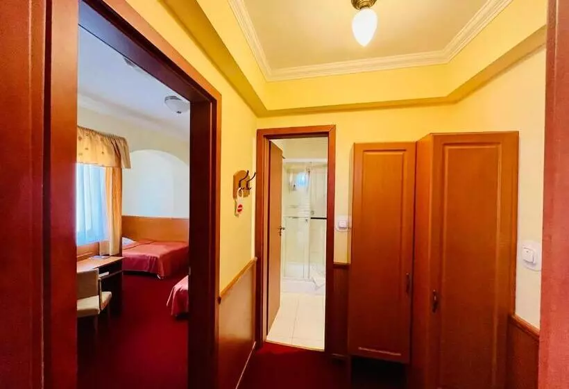 ファミリールーム, Korona Wellness, Rendezvény és Borszálloda
