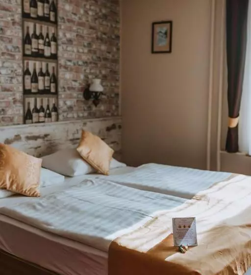 スタンダードルーム, Korona Wellness, Rendezvény és Borszálloda