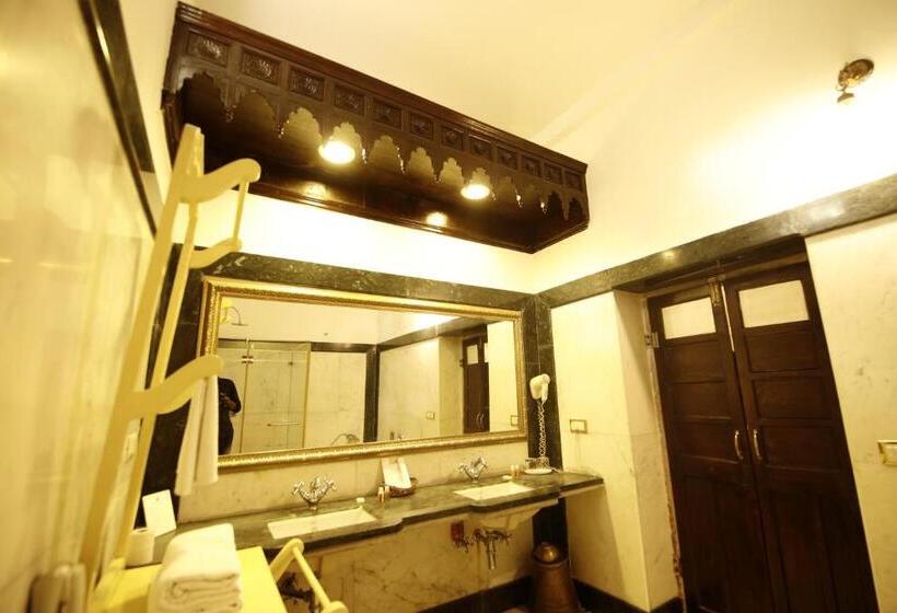 套房, Narain Niwas Palace