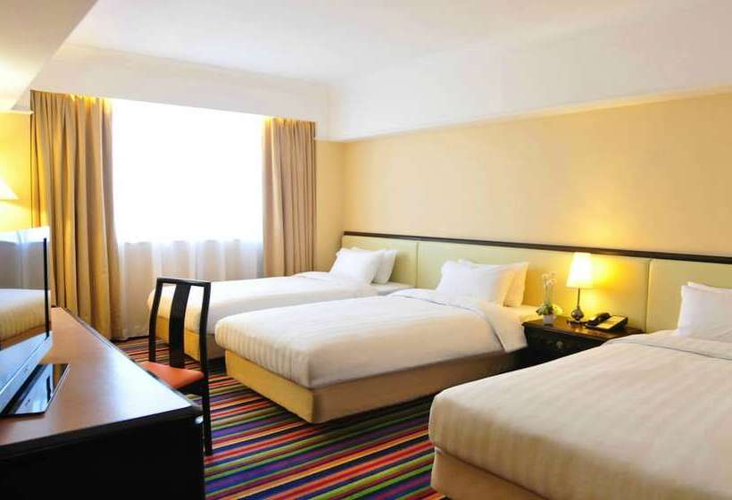 اتاق خانوادگی, Panda