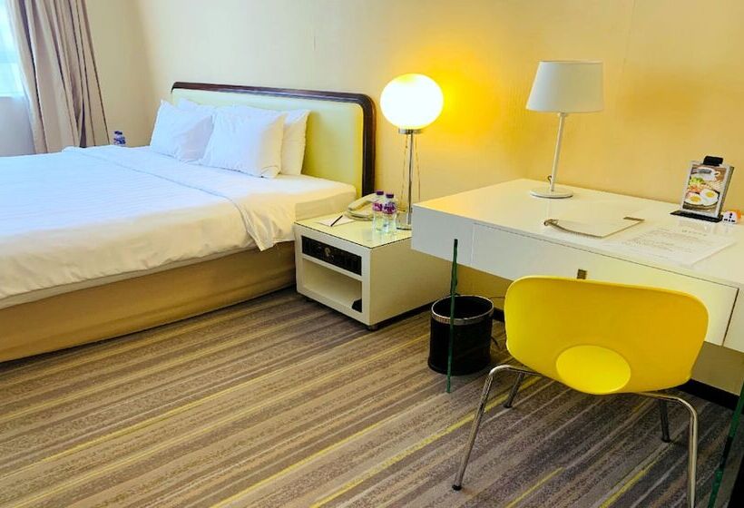 سوییت لوکس, Panda