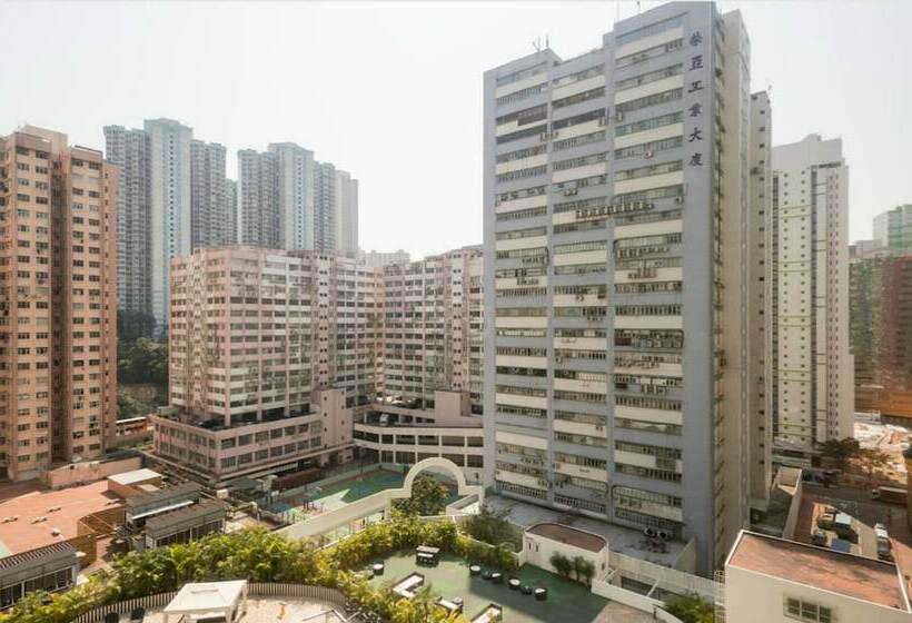 سوییت لوکس, Panda