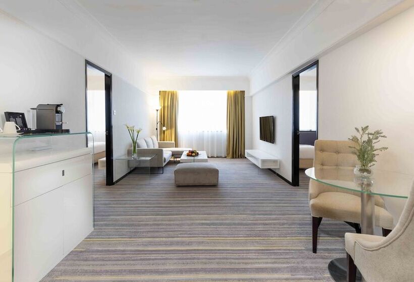 سوئیت دلوکس 2 خوابه, Panda