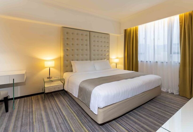 سوئیت دلوکس 2 خوابه, Panda