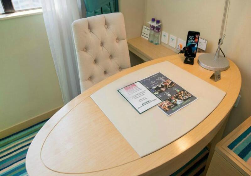 اتاق اجرایی, Panda