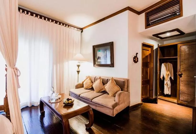 سوییت اجرایی, Tugu Malang   Chse Certified