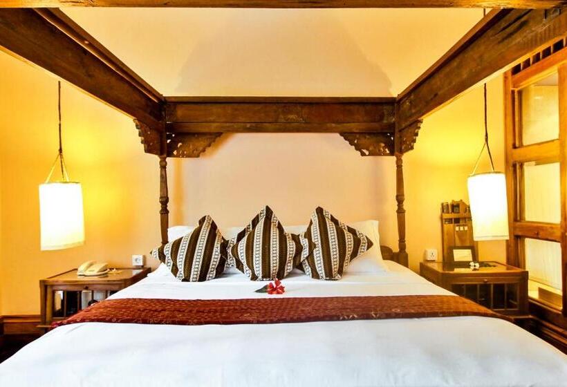 Люкс, Tugu Malang   Chse Certified