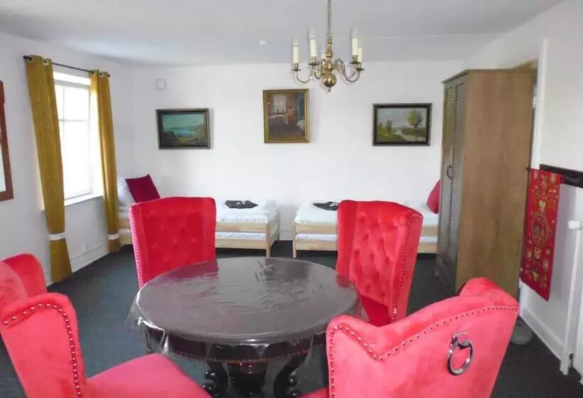 Camera Familiare, Otel Vaabensted