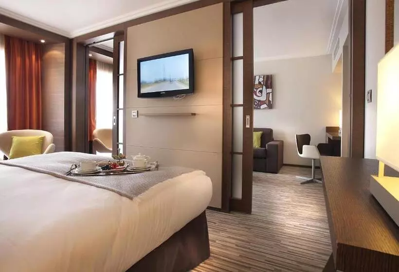 مجموعه ویستا شهر, Ac Hotel By Marriott Ambassadeur Antibes   Juan Les Pins