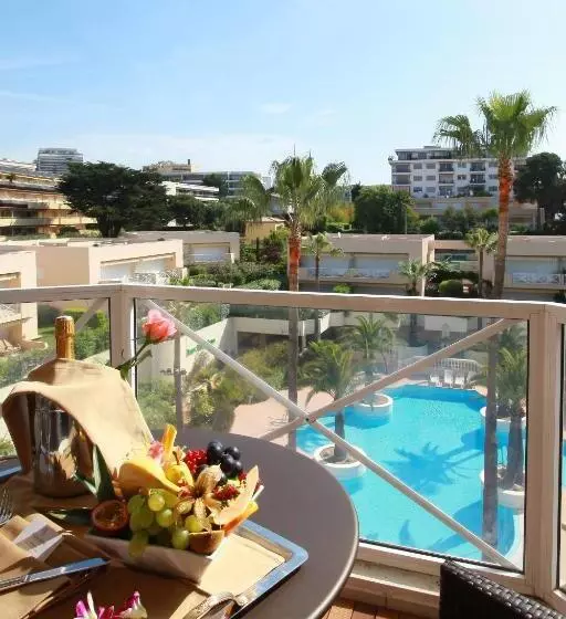 اتاق استاندارد با چشم‌انداز استخر, Ac Hotel By Marriott Ambassadeur Antibes   Juan Les Pins