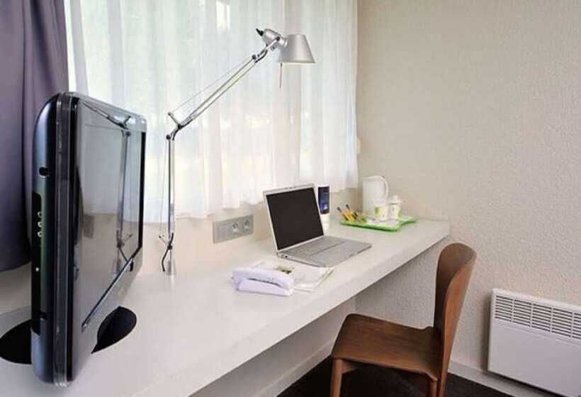 Номер Стандарт, Campanile Amiens Glisy