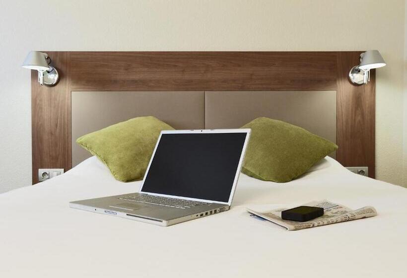 Номер Superior, Campanile Blanc Mesnil