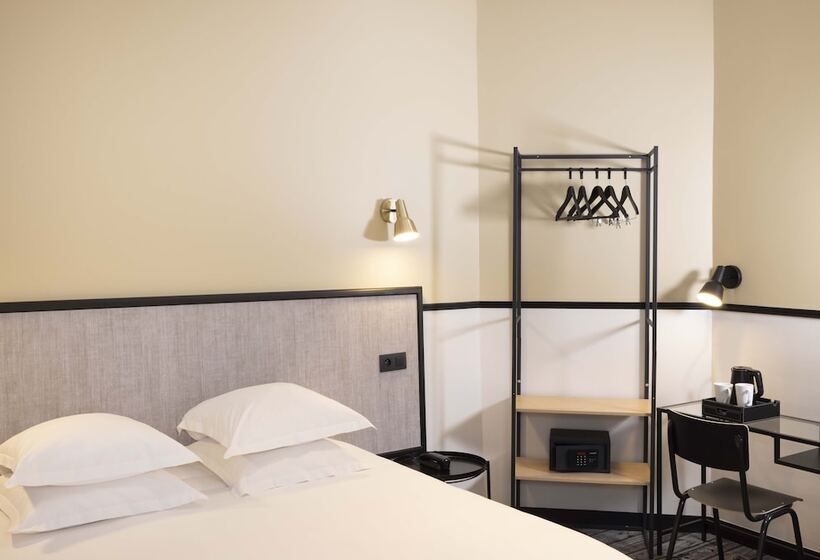 クラシックルーム, De L'aqueduc