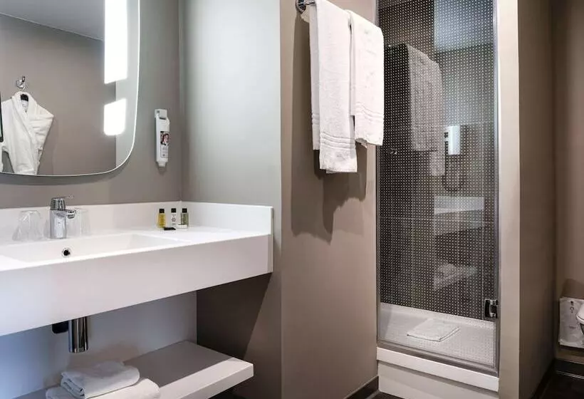 اتاق استاندارد, Ibis Nanterre La Defense