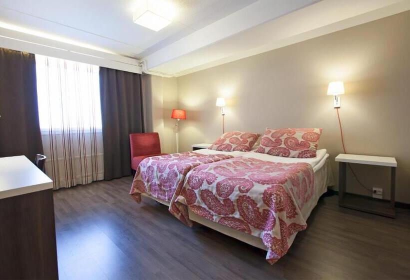 غرفة سوبيريور, Kajanus