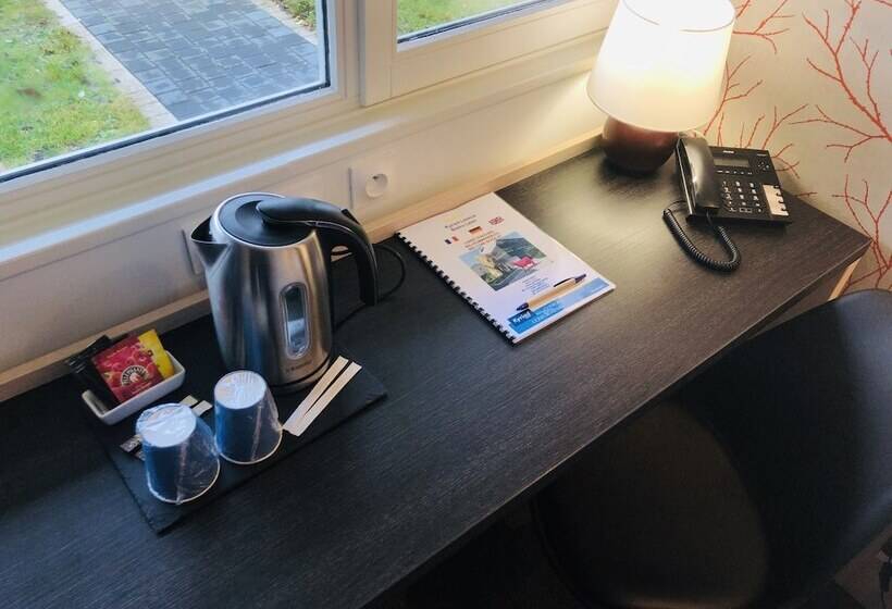 수피리어 룸, Kyriad Lisieux