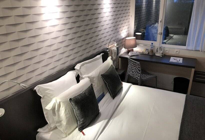 수피리어 룸, Kyriad Lisieux