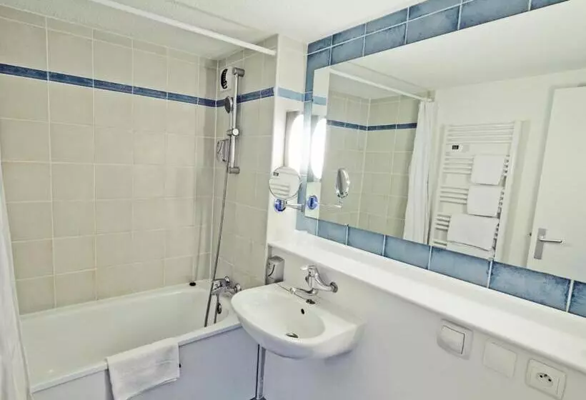 اتاق استاندارد, Kyriad Lisieux