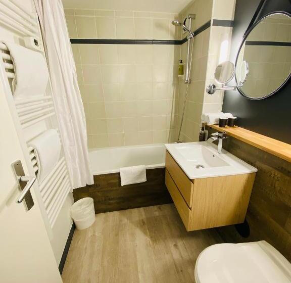 수피리어 룸, Kyriad Lisieux