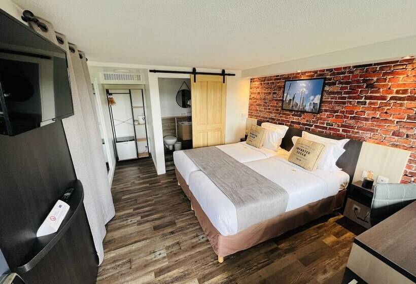 수피리어 룸, Kyriad Lisieux