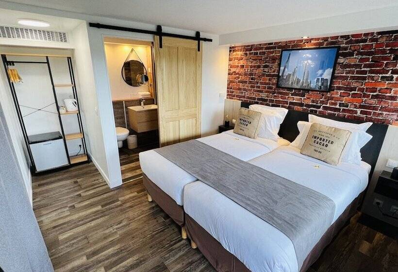 수피리어 룸, Kyriad Lisieux