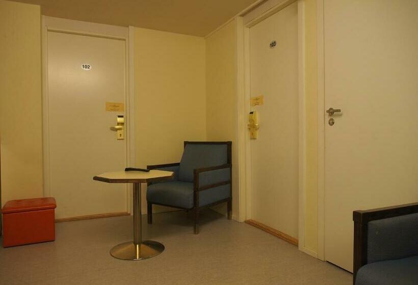 Номер Стандарт Индивидуальный Совместная Ванная, Laitilan Kievari