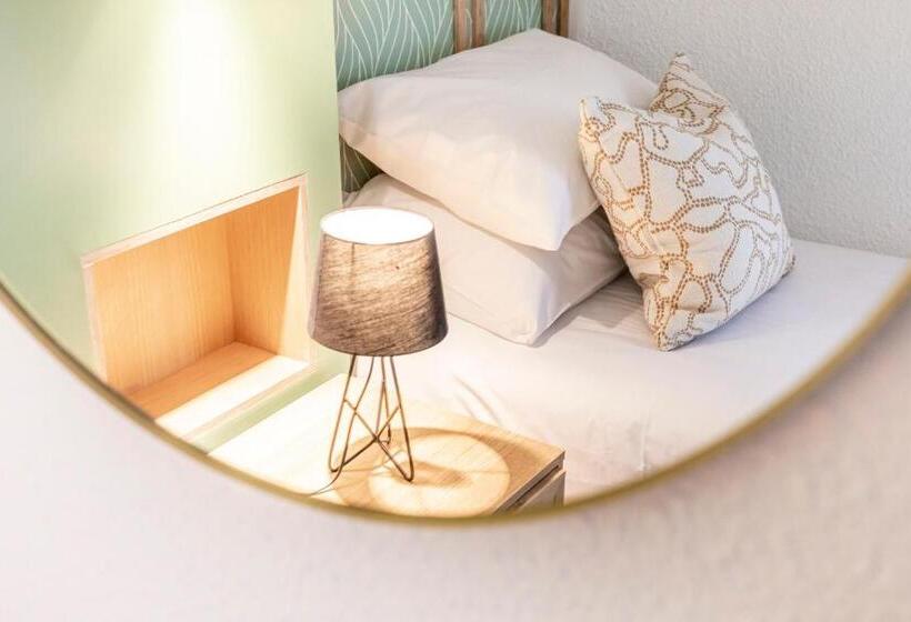 スタンダードシングルルーム, Le Bastille By Sweett