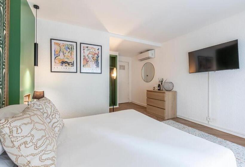 スーペリアールーム, Le Bastille By Sweett